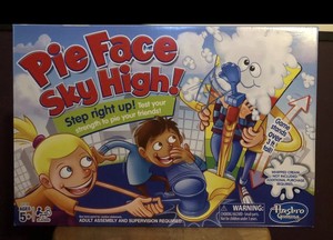 pie face 2 player game