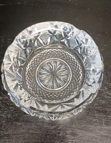 Bellissimo posacenere vintage americano brillante taglio pesante cristallo sigaretta - Foto 3 di 10