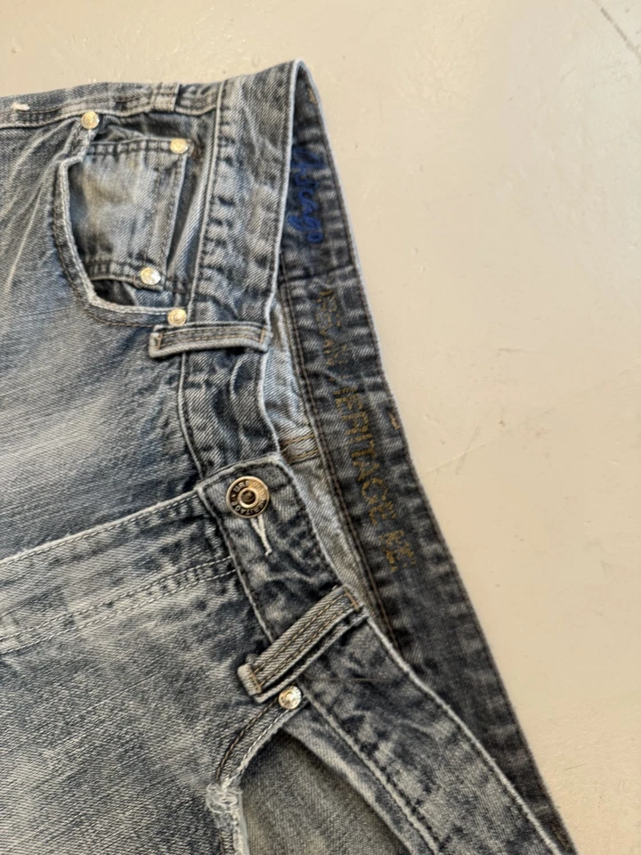 Jeans vaqueros holgados de pierna ancha Y2k/90s-2000s corte bootcut acampanado desteñido usados en talla 34 Foto 4 de 4