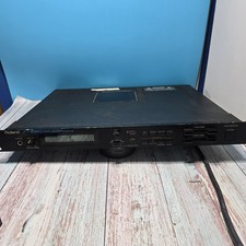 Roland JV-880 Multi Timbre Sound Module Synthesizer Rack Mount