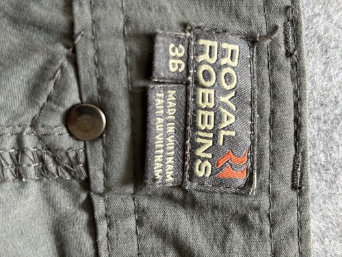 Royal Robbins Gray Stretch Travel Cargo Shorts Men's 36, zipped safety pocket - Picture 4 of 8