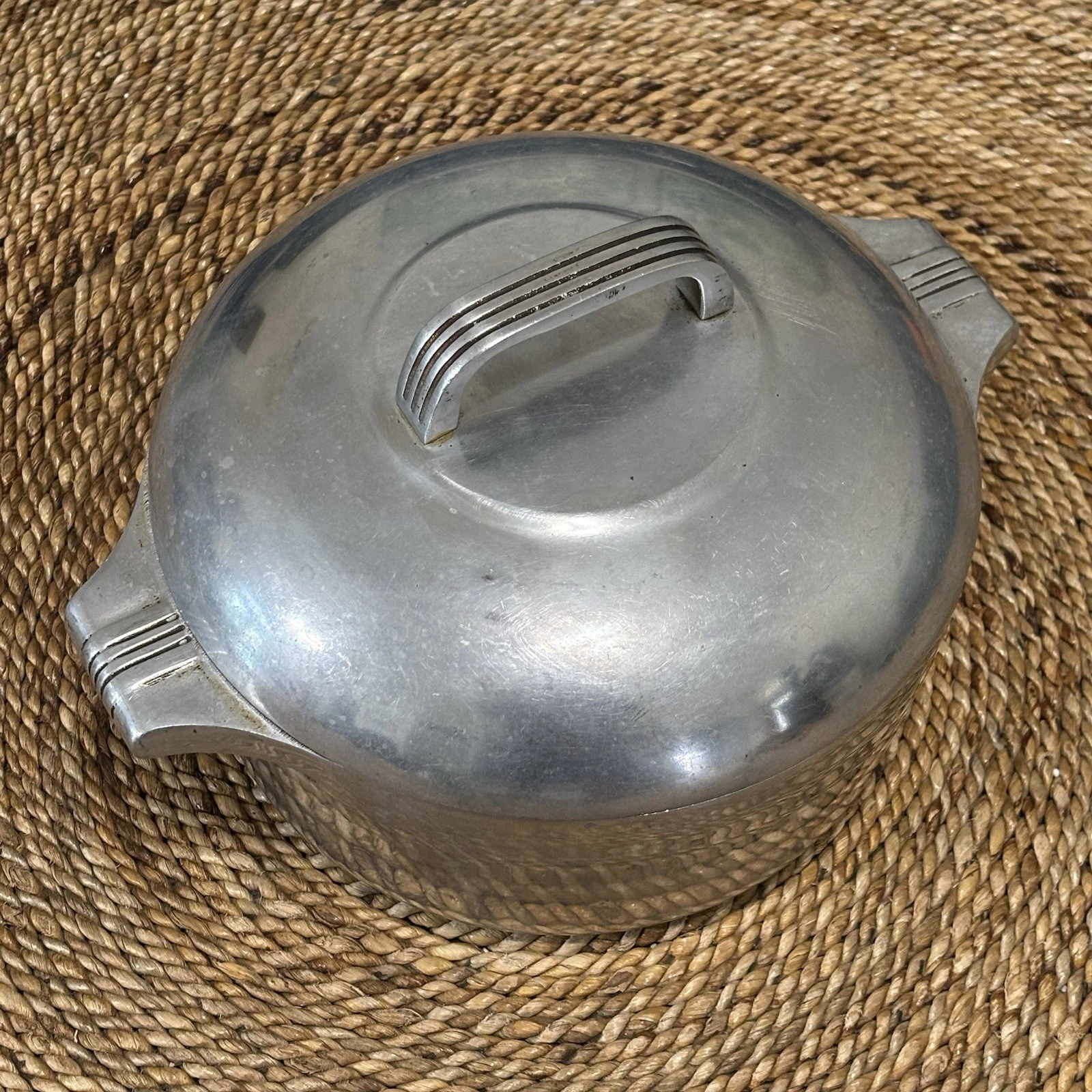 VTG Wagner Ware Sidney-O 5 QT Dutch Oven Magnalite 4248-M w/ Lid 1950s USA