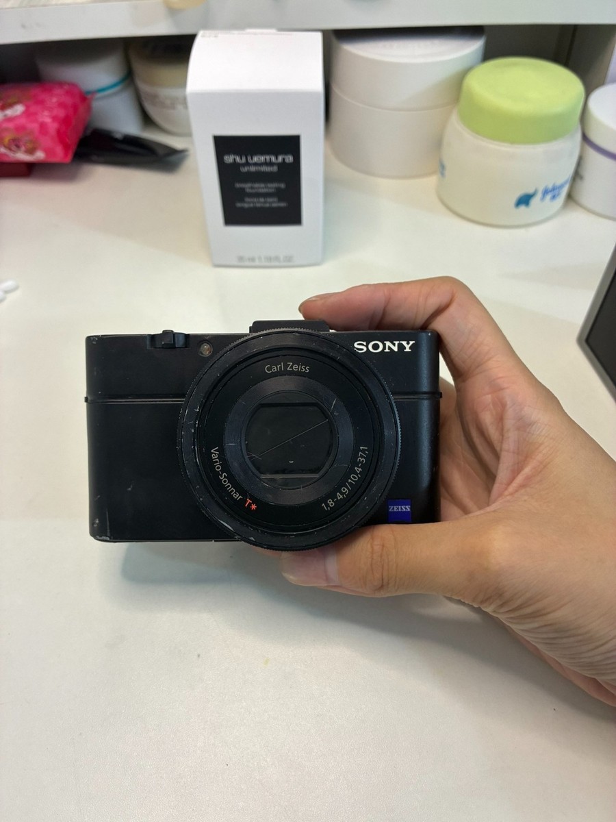 Sony Cyber-Shot DSC-RX100 II RX100M2 20.2MP 3.6x Zoom Digital