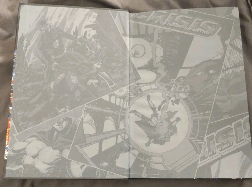 CRISIS ON INFINITE EARTHS DC Comics Graphic Novel Collection Eaglemoss Special - Image 4 of 4