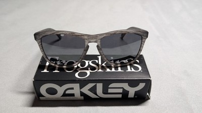 [OO9245-5554] Mens Oakley (Asian Fit) Frogskins Sunglasses - Black Iridium Lens