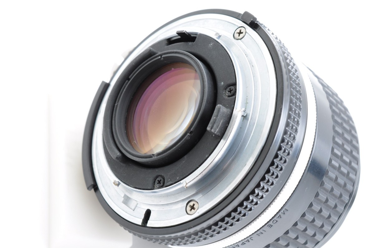 Nikon Ai-S Nikkor 35mm F/2 [Near Mint] Wide Angle F Mount