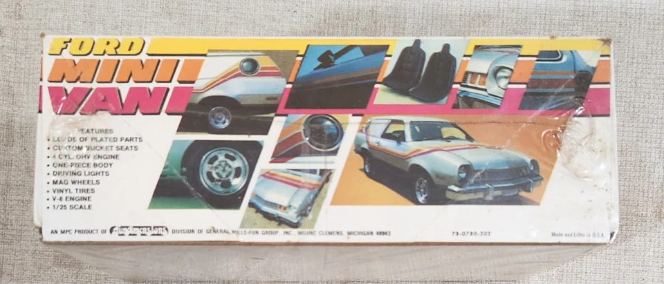 Rare Vintage Ford Pinto Mini Van MPC 1/25 Scale Model Kit New in Box 1-0780 - Image 4 of 4