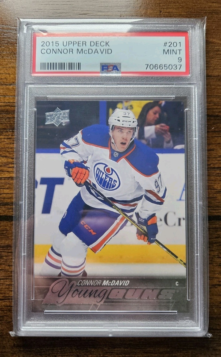2015-16 Upper Deck Connor McDavid Young Guns RC #201 Oilers PSA 9 Mint