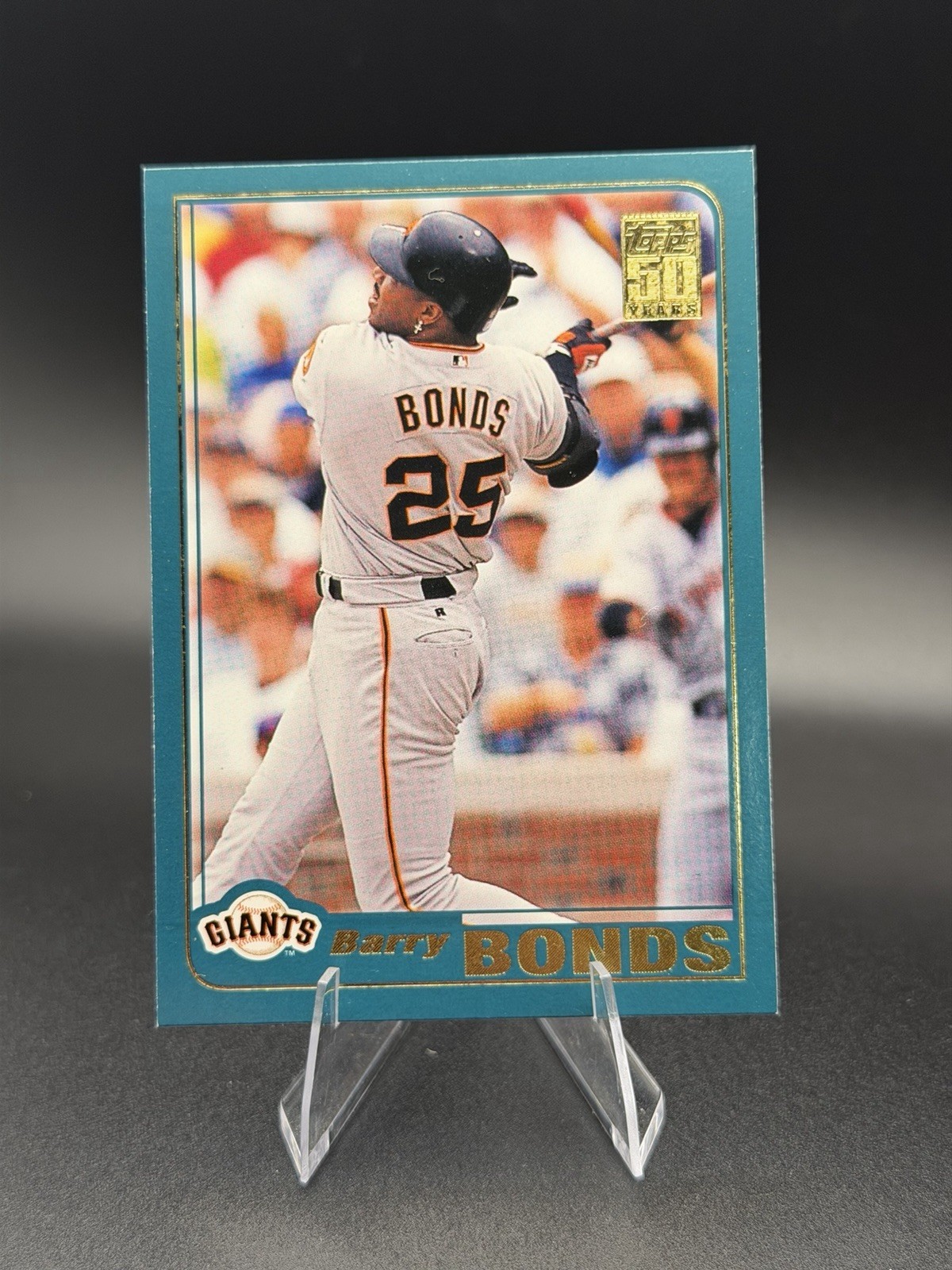 Barry Bonds #497 Baseball Cards 2001 Topps trading card — raw and PSA graded price guide