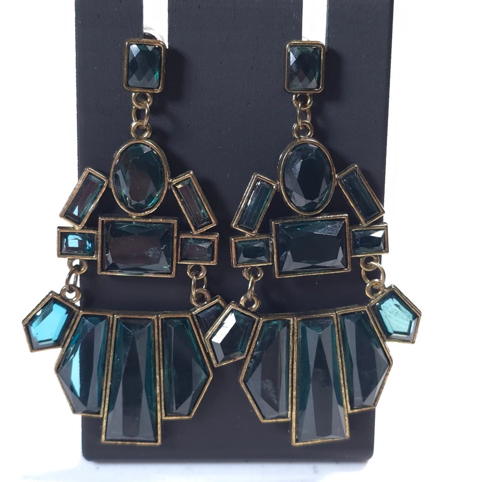 Plástico verde sem assinatura? Vidro? Declaração de lustre grande pendurado em tom dourado - Imagem 2 de 4