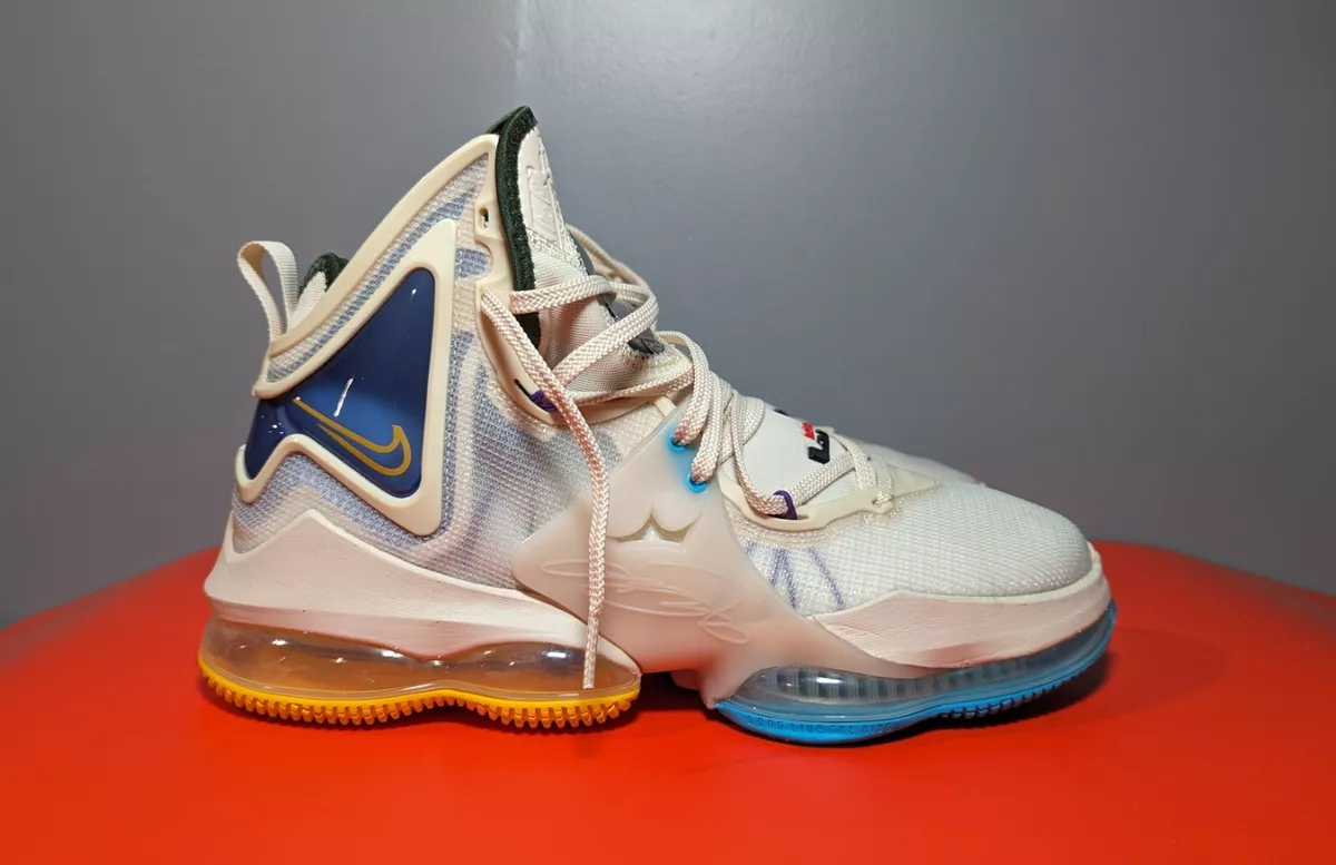 Size 10.5 Nike LeBron 19 Minneapolis Lakers