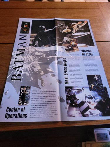 TOPPS 1992 BATMAN RETURNS OFFICIAL MOVIE POSTER MAGAZINE # 1 MICHAEL KEATON SEE! - Picture 4 of 5