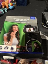 PrimeConnect Green Screen Backdrop 5x4ft Chroma Key with Mounting Clips NEW