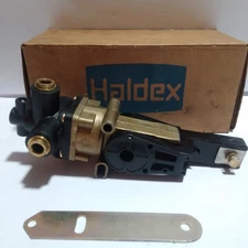 Haldex PR Plus Height Control Valve 90555353