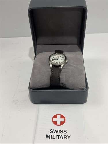 NEW Swiss Army Military Women Watch With Original Box, New Battery!