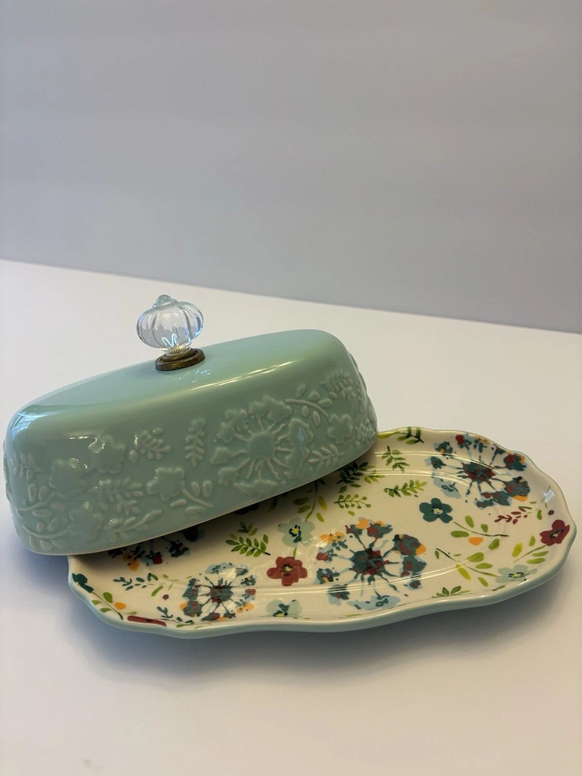 Pioneer Woman Kari Covered Sea Foam Butter Dish Floral Stoneware Nice!