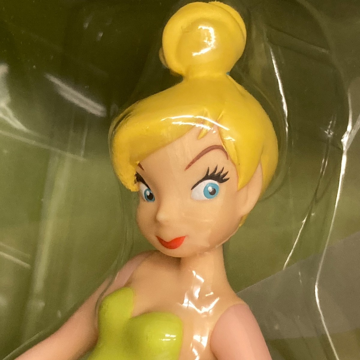 VCD Vinyl Collection Dolls Figure Disney Peter Pan Tinker VCD Vinyl Collection Dolls Figure Disney Peter Pan Tinker