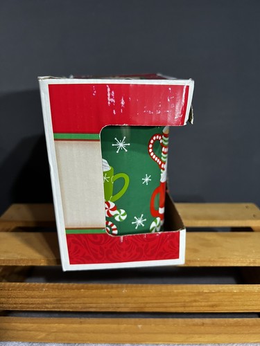 Holiday Christmas Mug 12 fl Ounces (350 mL) Microwave Safe | Dishwasher Safe - Picture 7 of 9