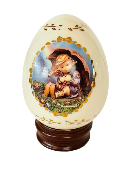 Danbury Mint Hummel Porcelain Egg figurine Goebel vtg West Germany Umbrella Girl