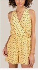 Woman EVERLY yellow Floral Printed Sleeveless V-Neck Romper Sz Medium EUC