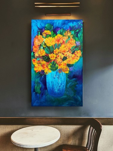 Still life oil with a bouquet of yellow and orange flowers in a blue vase - 第 10/12 張圖片