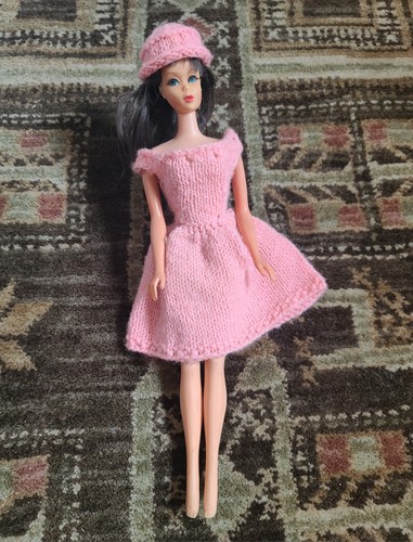 Muñeca Barbie TNT Morena Twist N Turn 1966 de Colección #9 Vestido Tejido Cuerpo Japón *tal cual*