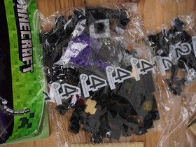 LEGO Minecraft The Ender Dragon Set 21117 Complete With Instructions Sealed