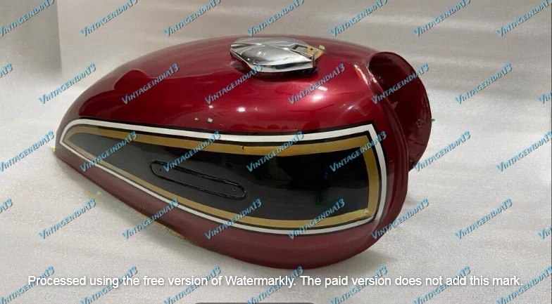 Tanque de gasolina Honda CB550 pintado de aço modelo 1974 - Imagem 2 de 4