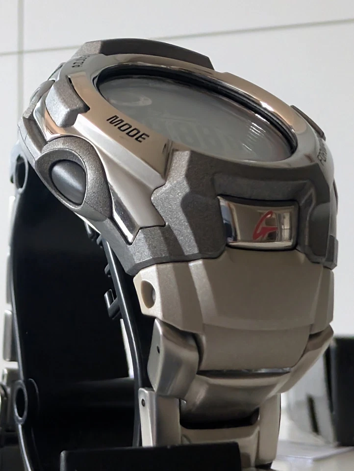 Casio G-Shock MTG-M900DA-8CR MULTIBAND 6 Tough Solar - image 4 of 4