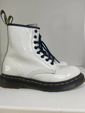 Dr. Martens Zavala White 8 Hole Leather Boots Women's Size 6 Brand New!! 