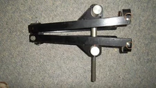 CLAMSHELL STRUT SPRING COMPRESSOR