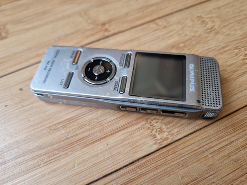 Olympus DM-450 Voice Recorder Dictaphone Dictation - SPARES or REPAIRS - Picture 3 of 14