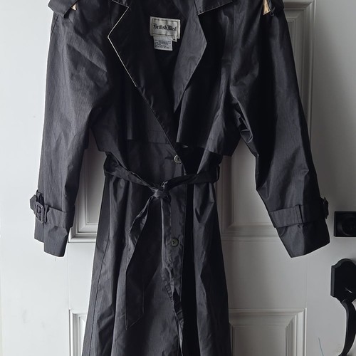 Vintage British Mist Raincoat Trench Coat - Picture 8 of 11