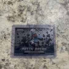 Jaylen Waddle Prizm Break Insert #PB-3 NFL 2022 Panini Prizm Miami Dolphins