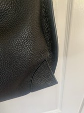 Alexander McQueen Magnetic ミディアムバッグ & ハンドバッグ Alexander McQueen Magnetic ミディアムバッグ & ハンドバッグ
