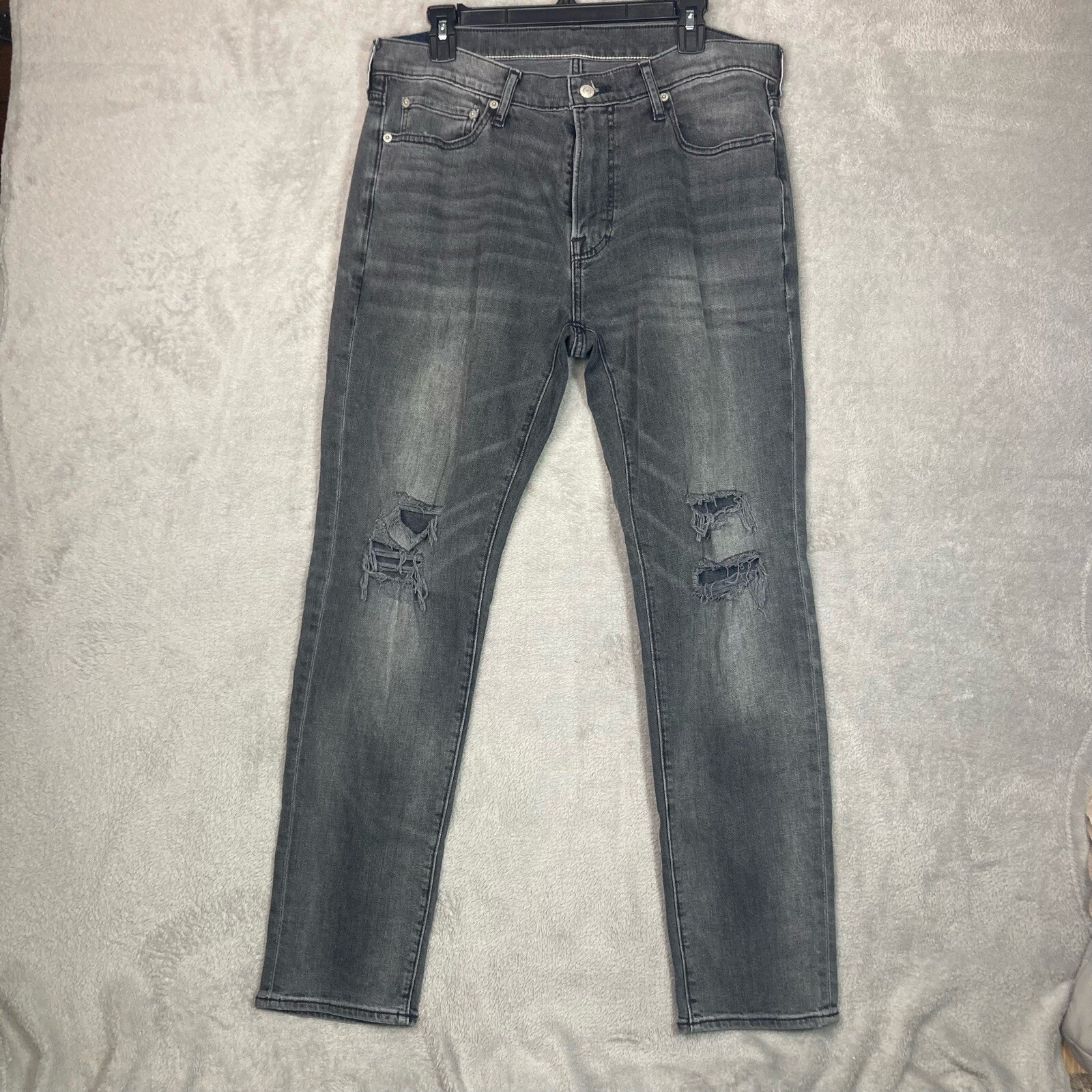 Picture 1 of 6
