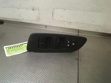 FRONT WINDOW LIFT BUTTON SX Toyota Auris (E15) 2008 7423202550
