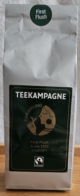 TEEKAMPAGNE Darjeeling First Flush FTGFOP1 Ernte 2023 Schwarztee 250g 15.10.2026