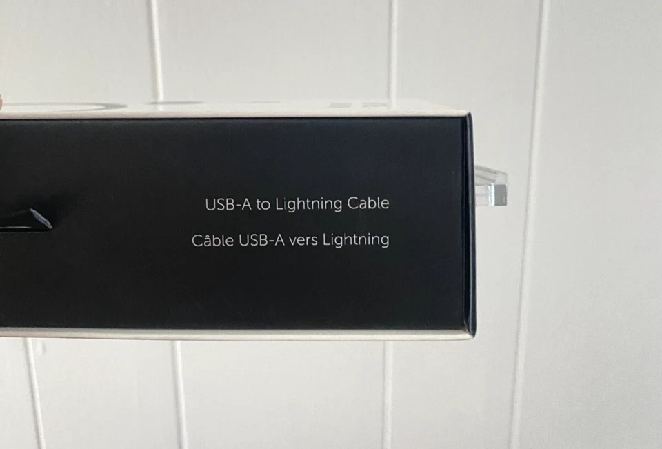 Native Union Night Cable USB-A Cable 10ft Indigo Blue for iPhone iPad Reinforced - Image 4 of 4