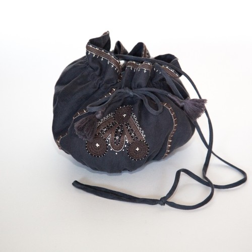 Comptoir des Cotonniers embroidered linen drawstring bag purse crossbody.NWOT - Picture 1 of 7