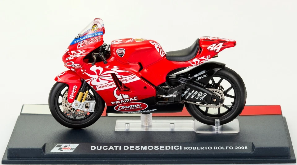 Ducati Desmosedici Roberto Rolfo 2005 Scala 1:24 Modellino MotoGP  Numero 44 - Immagine 2 di 4