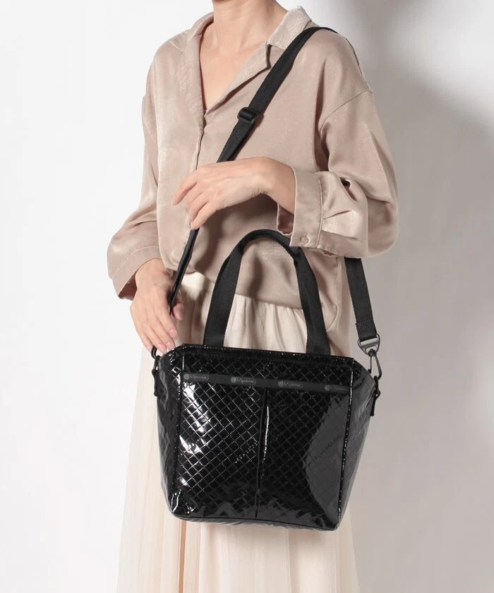 LeSportsac Vera Black 3801U257 SMALL EVER TOTE Japan Exclusive