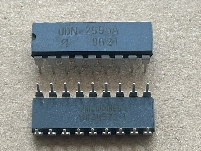 1 Stück Integrierte Schaltung - UDN2595A - Allegro - DIP18 - Bild 1 von 1