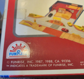 1987 FunRise Micro Action Off-Road Rally Playset w/ 8 MicroMachine Vehicles HTF!