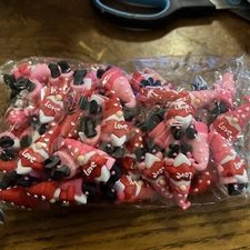 50 Pcs Mini Valentine Gnomes Tiny Valentine Figurines t