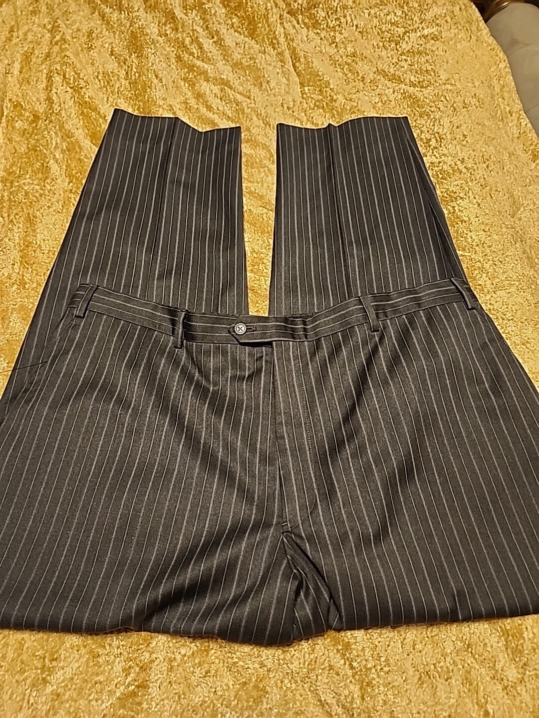 Picture 4 of 11