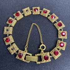 Vintage Victorian Revival Signed GOLDETTE NY Slide Chain Red Crystal Bracelet 