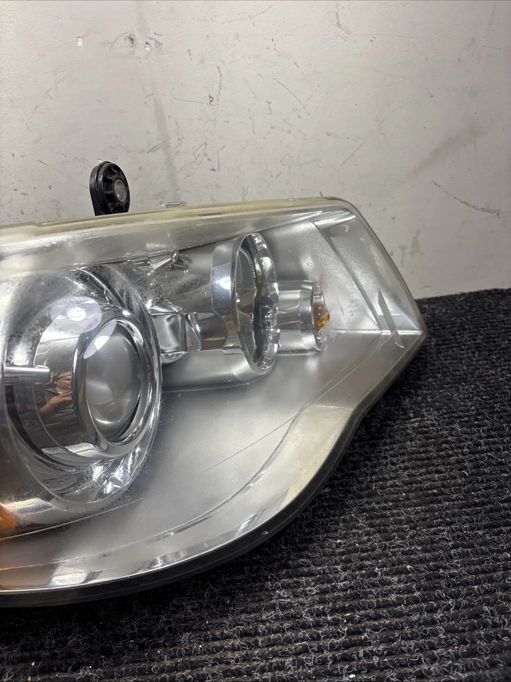 Faro xenón lado derecho pasajero Chrysler Town & Country 2008-2016 OEM *LEER Foto 3 de 4
