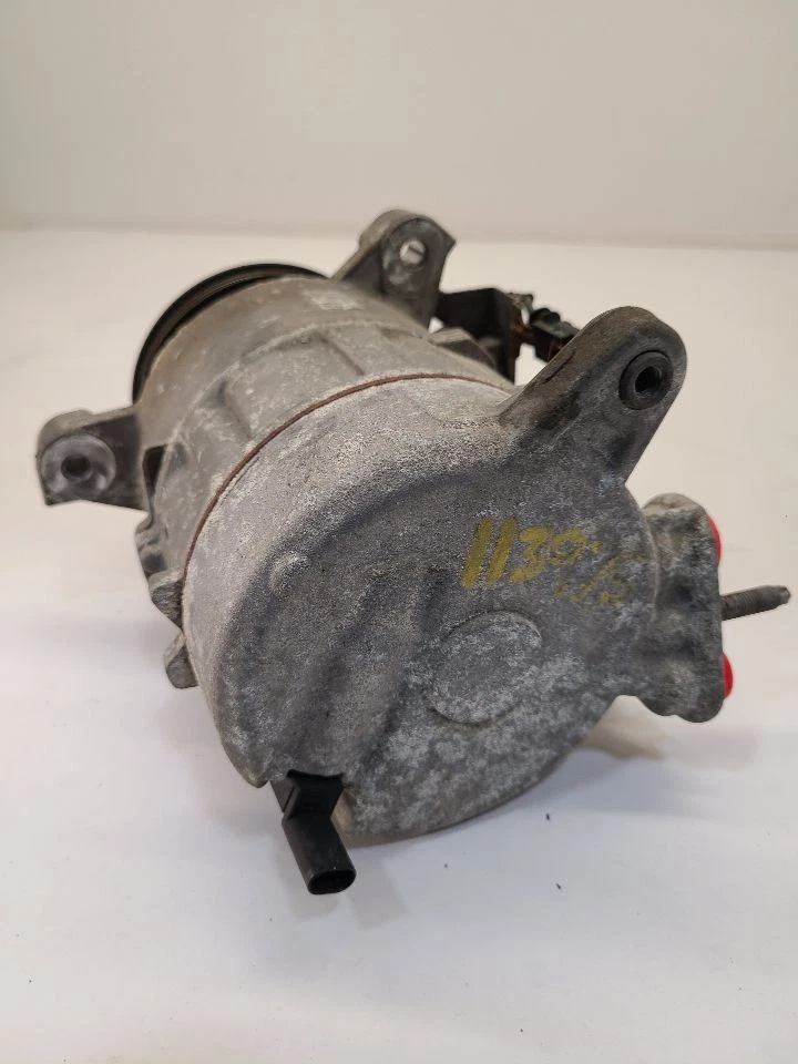 2014-2019 GMC SIERRA 1500 PICKUP AC Compressor Classic Style 84317498 Foto 4 de 4