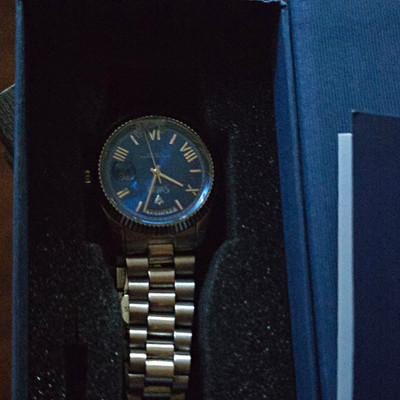 CADISEN Herren Quarz Armbanduhr Edelstahl Silber Blau Analog Datum mit Box
